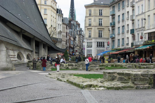 Near church of Ste Jeanne d'Arc in Rouen